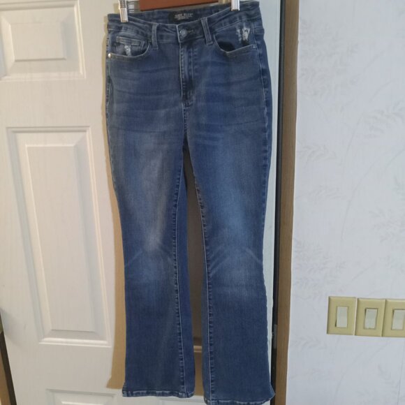 Judy Blue Women's Slim Bootcut Distressed Jeans 9/29 JB88290-S - Picture 3 of 7